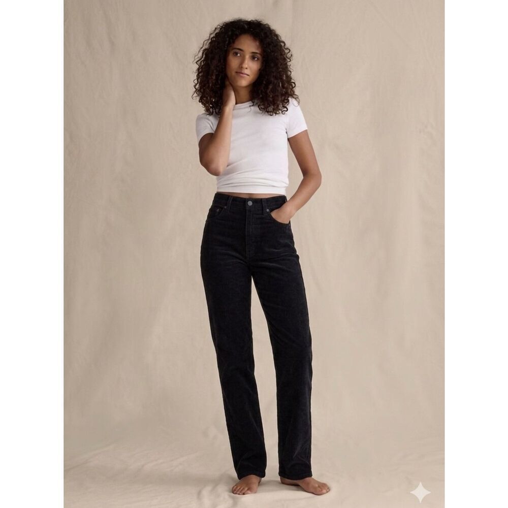Levi’s Black Corduroy Pants Women 31x30 Retro Straight Leg Fall/Winter Essential